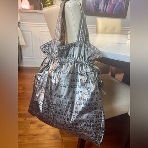 Chanel Limited Edition Drawstring Hobo Bag – 2008–2009 Metallic Matte